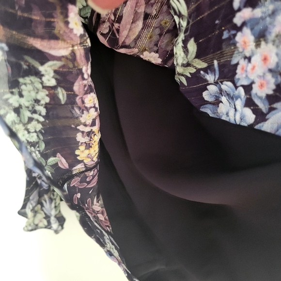 Anthro | Vineet Bahl Vivieene Metallic Blouse Floral Embroidered Bell Sleeve XS - Picture 11 of 14